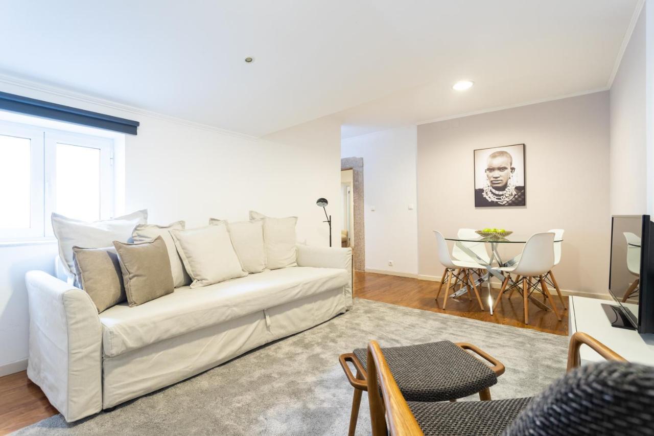 Appartamento Living Bairro Alto V Lisbona Esterno foto