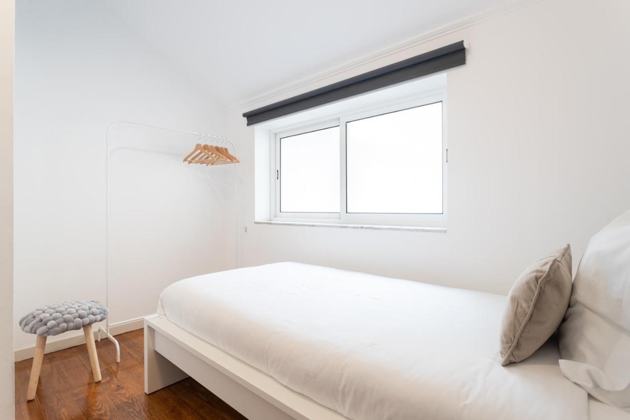 Appartamento Living Bairro Alto V Lisbona Esterno foto